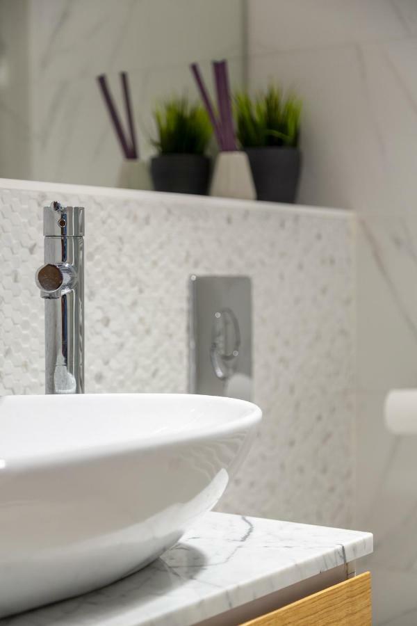 Exclusive Downtown Bella Home Budapest Exterior photo