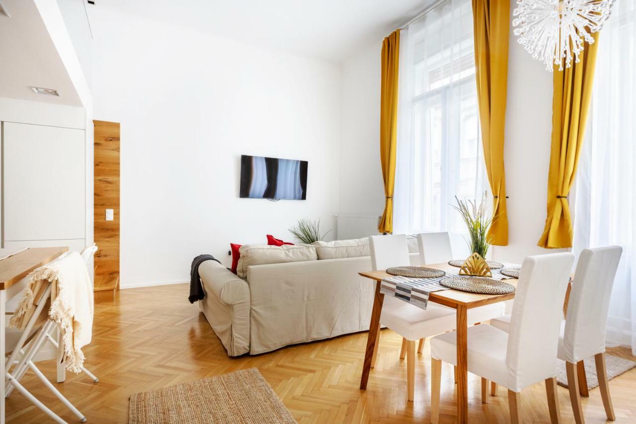 Exclusive Downtown Bella Home Budapest Exterior photo